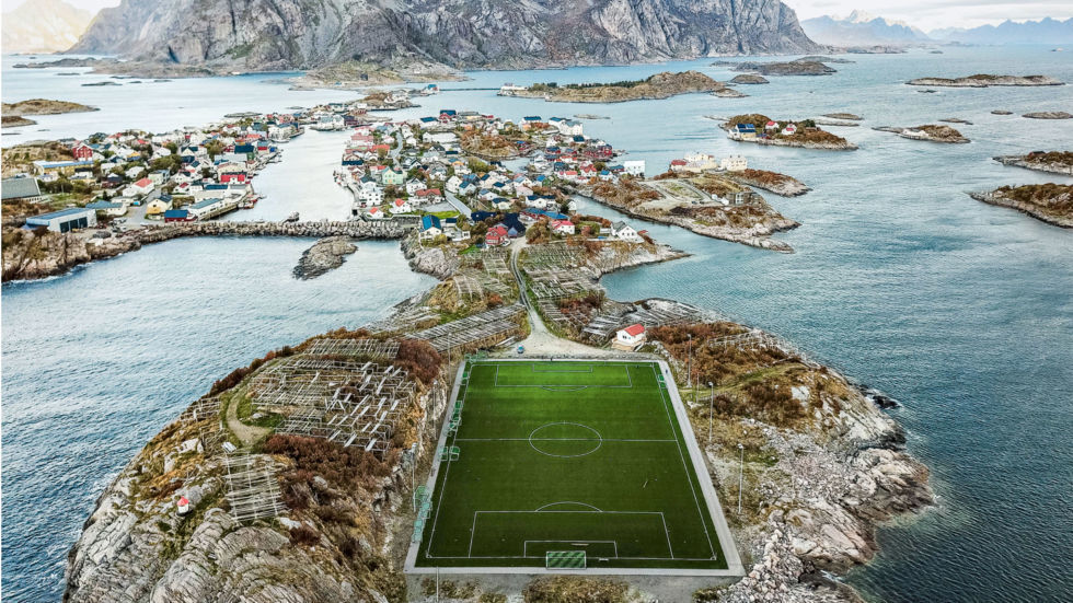 Henningsvaer